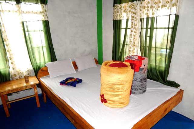 Flower Valley Room, Tendrabong