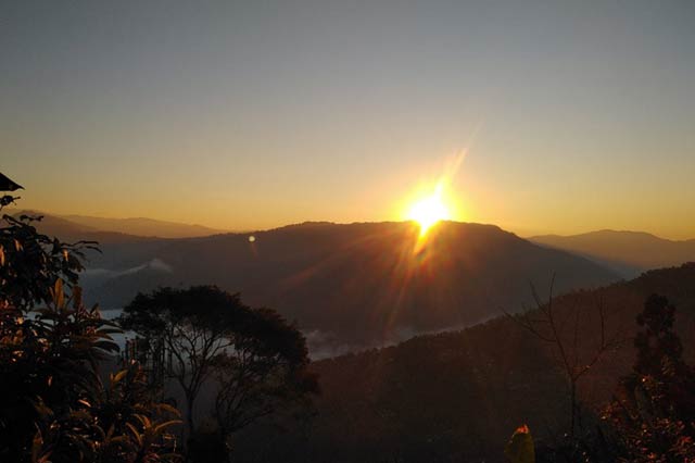 sunrise darjeeling